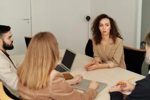 5 Zodiak Paling Gila Kerja dan Terkenal Workaholic!