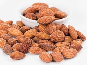 Manfaat Kacang Almond untuk Jantung Sehat